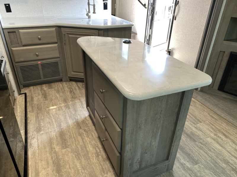 New 2026 NORTHWOOD MFG Arctic Fox NXT 325MKImage 9