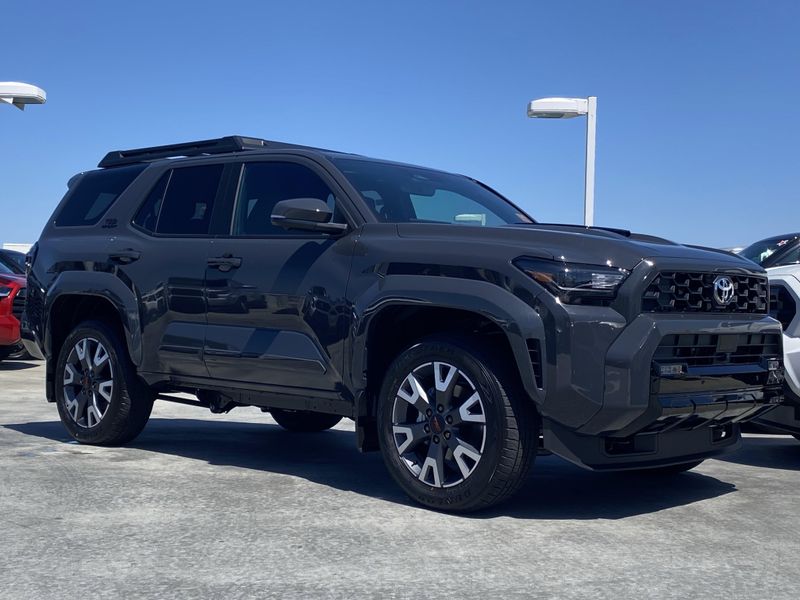 New 2025 Toyota 4Runner TRD Sport PremiumImage 2