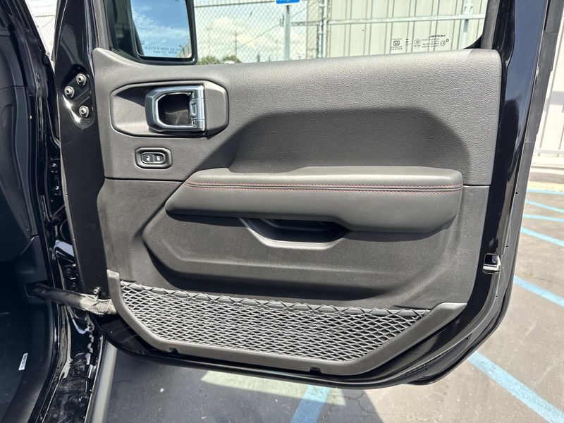 New 2026 Jeep Gladiator Rubicon X 4x4
