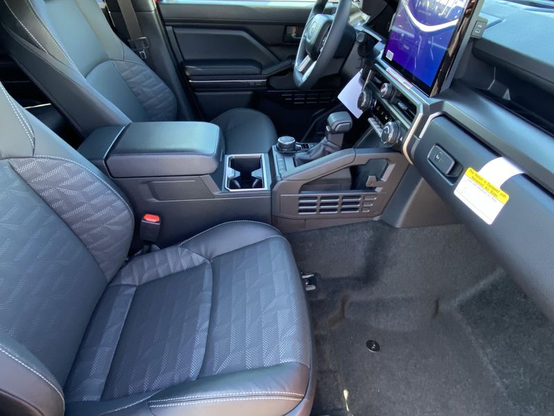 New 2025 Toyota 4Runner TRD Sport PremiumImage 10