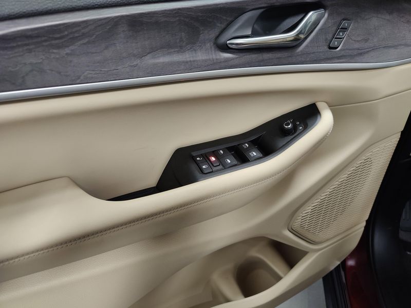 2024 Jeep Grand Cherokee Limited 4x4 w/Sunroof/Lux techImage 25