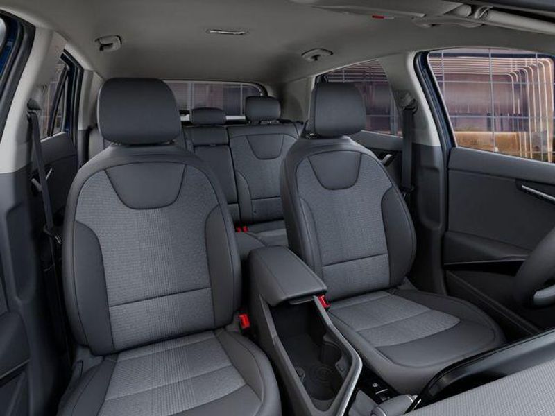 New 2026 Kia Niro EXImage 16