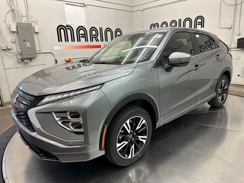 2024 Mitsubishi Eclipse Cross SELImage 1