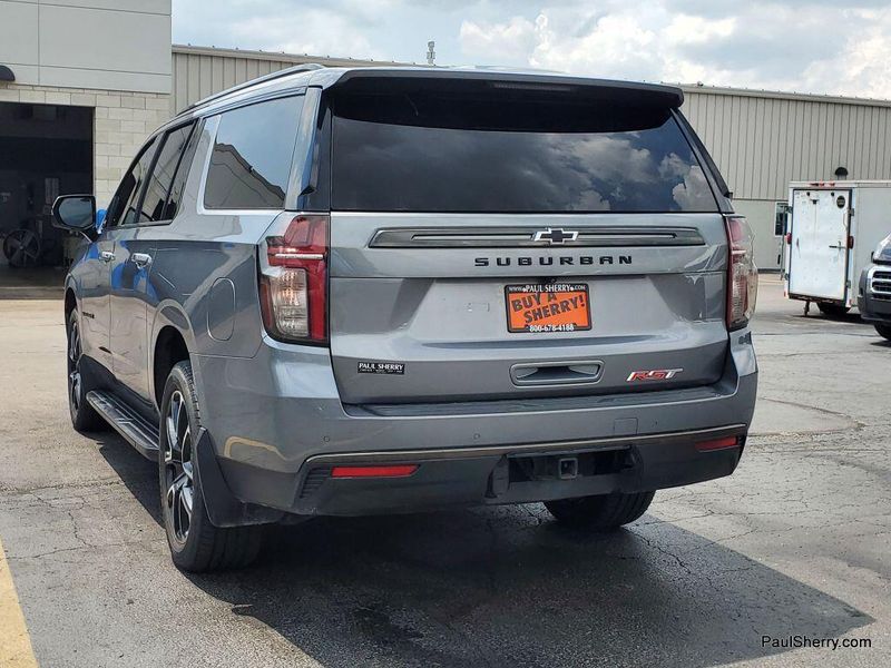 2021 Chevrolet Suburban RSTImage 16