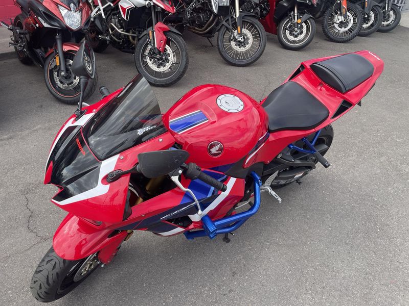 Used 2021 Honda CBR600RR Image 13