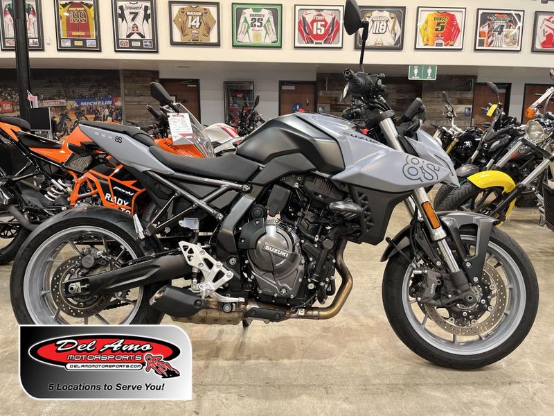 Used 2024 Suzuki GSX-8S CA Image 1