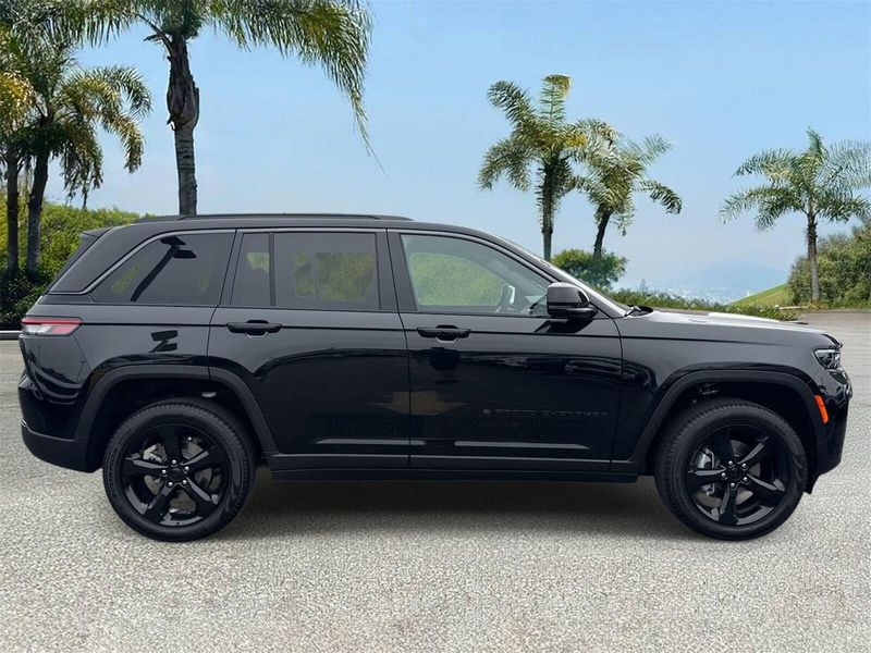 New 2026 Jeep Grand Cherokee Limited 4x4