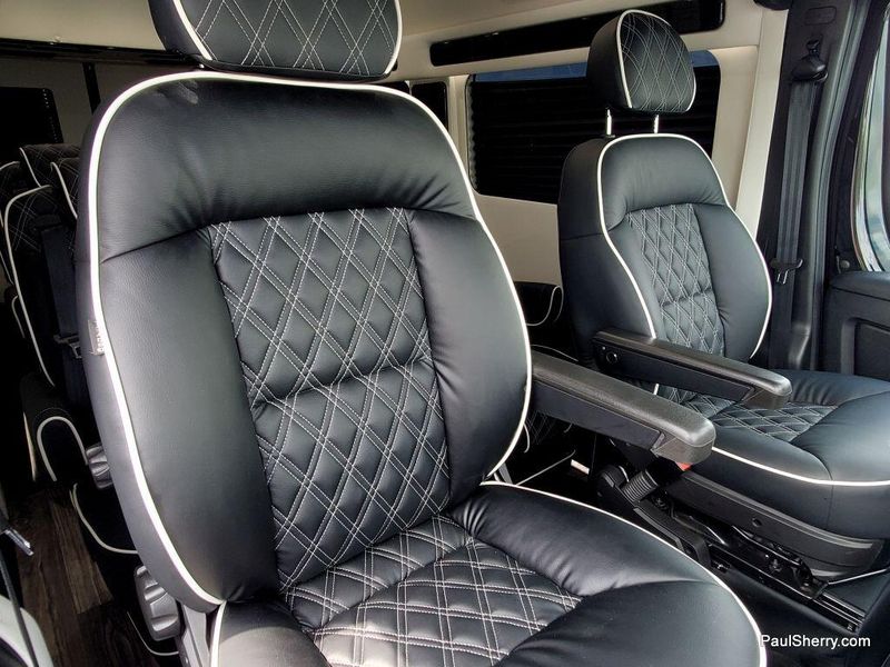 2024 RAM Promaster 2500 Slt+ Window Van High Roof 159