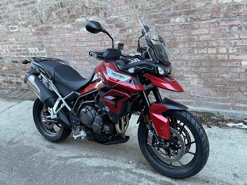 2022 Triumph Tiger 900 GT LowImage 2