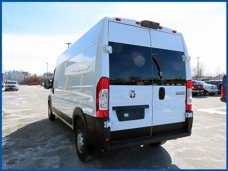 2023 RAM ProMaster 2500 High RoofImage 5