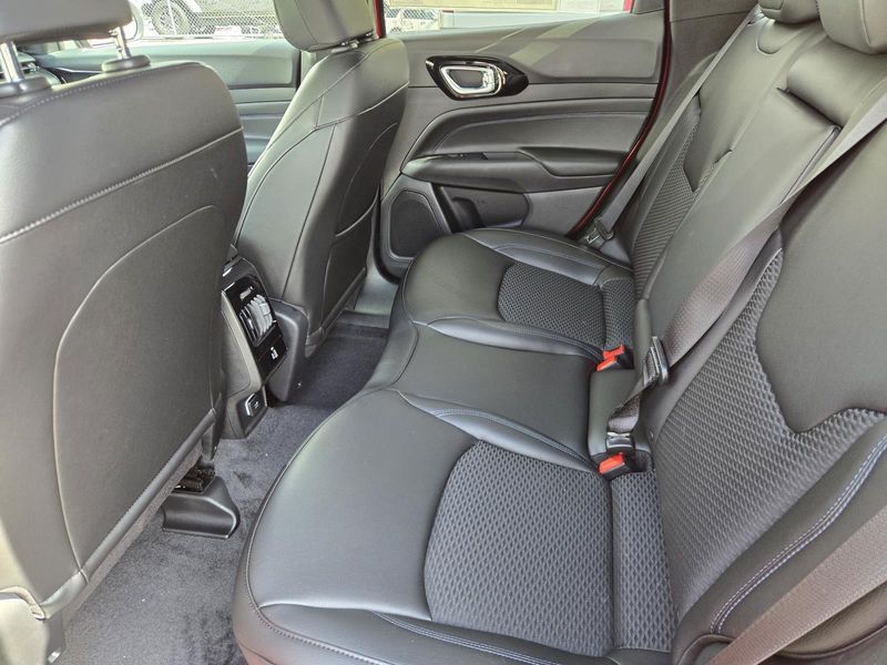 New 2026 Jeep Compass Latitude Altitude 4x4