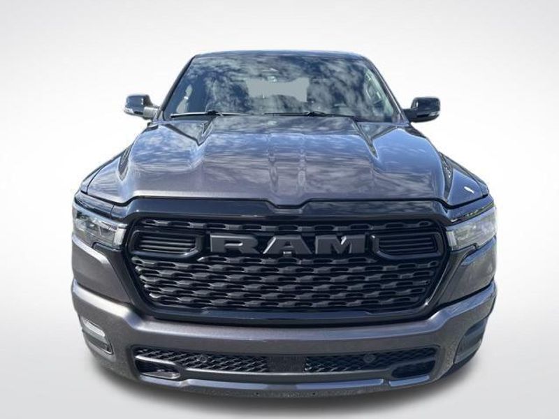 2026 RAM 1500 Big Horn Crew Cab 4x4 5'7' Box