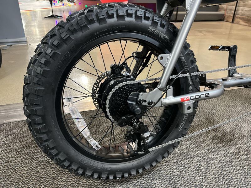 New 2025 Super73 Z Adventure Core E-Bike Image 16
