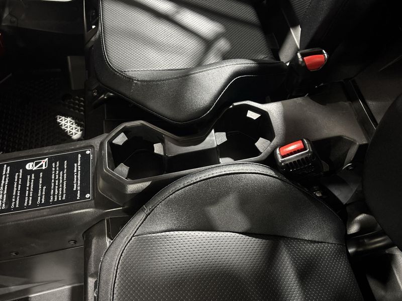 New 2026 Honda TALON1000R4 FOX LIVEVALVE Image 35