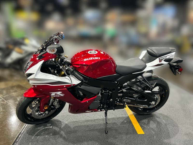 New 2027 Suzuki GSX-R750 Image 19