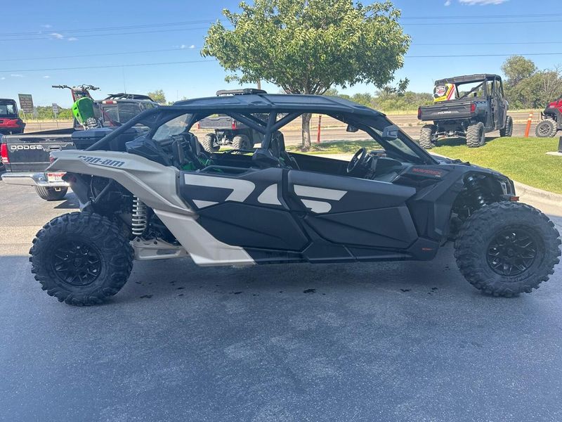 2023 Can-Am MAVERICK X3 MAX DS TURBO 64 