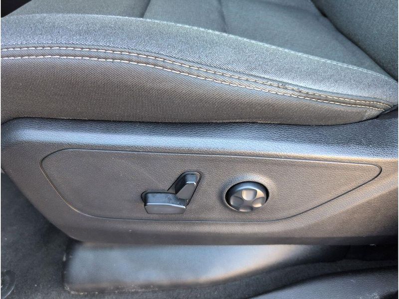 Used 2019 RAM 1500 Big Horn Lone StarImage 11