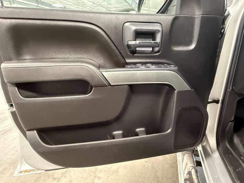 Used 2014 Chevrolet Silverado 1500 LTImage 19