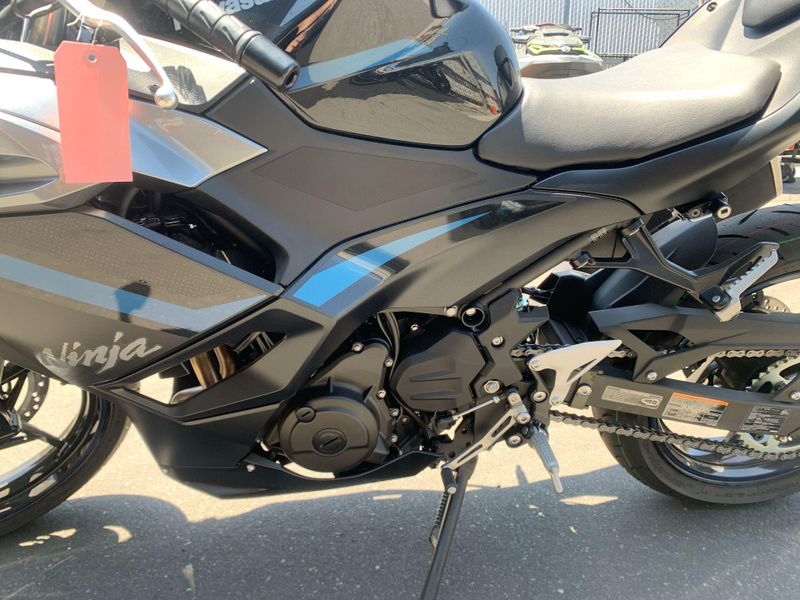 New 2025 Kawasaki NINJA 500 ABS Image 11