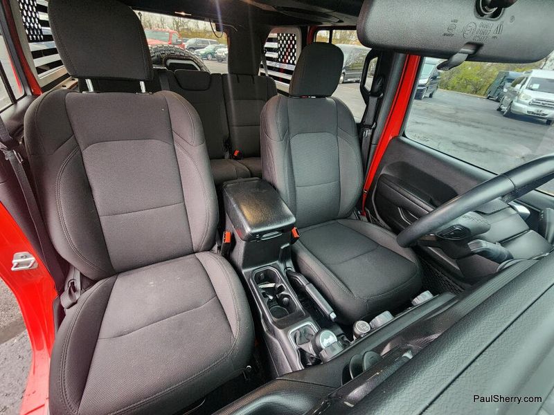 Used 2022 Jeep Wrangler Unlimited Sport Altitude