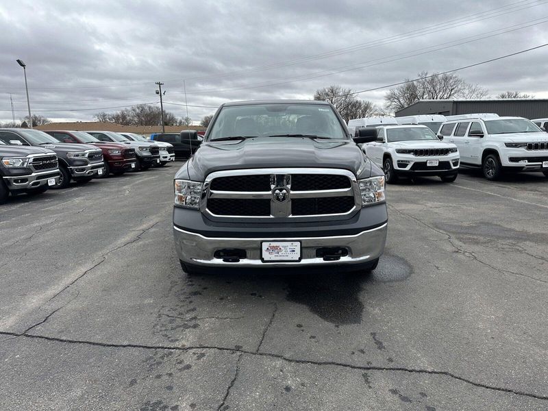 2023 RAM 1500 Classic SSVImage 3