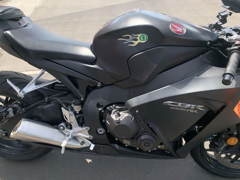 Used 2016 Honda CBR1000RR Image 16