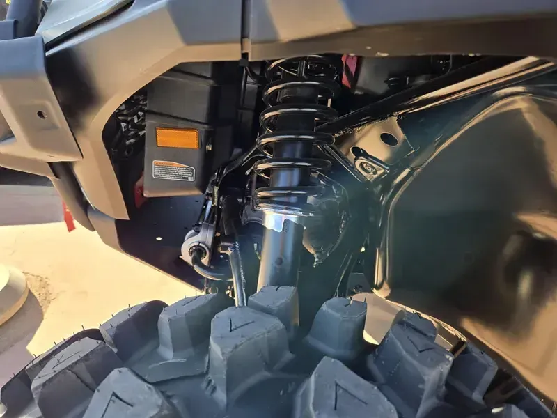 NEW 2026 CAN-AM DEFENDER MAX X MR HD11 WITH HALF DOORS Image 10