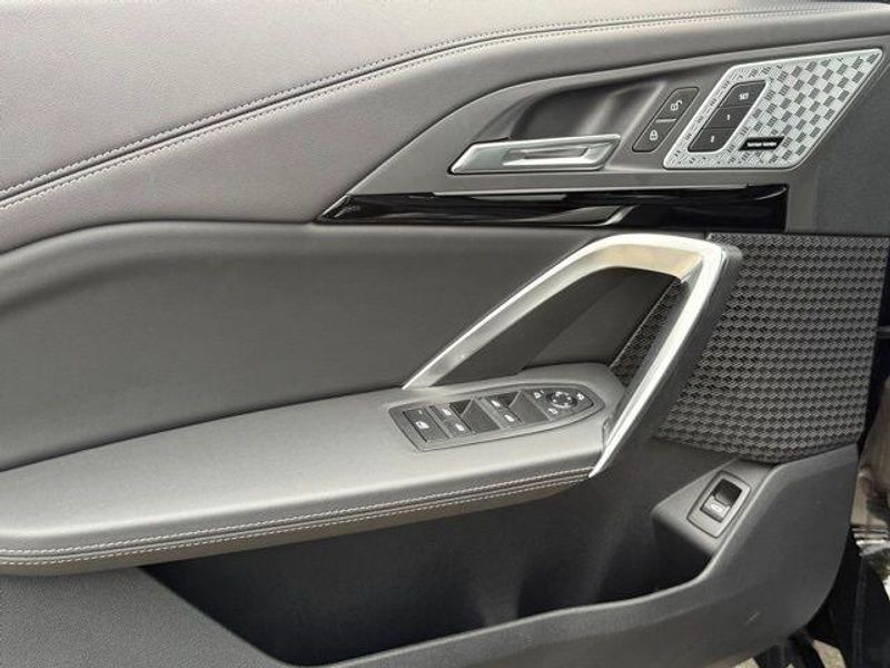 Used 2025 BMW X1 xDrive28iImage 18