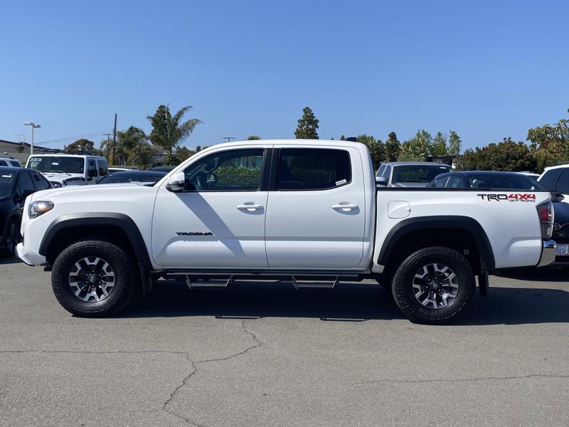 2023 Toyota Tacoma TRD Off-RoadImage 2