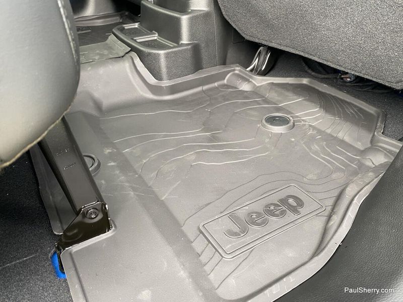 New 2026 Jeep Wrangler 4-door Rubicon X