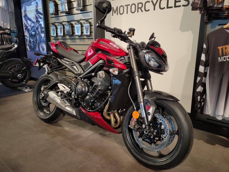 New 2025 Triumph STREET TRIPLE 765 RS 