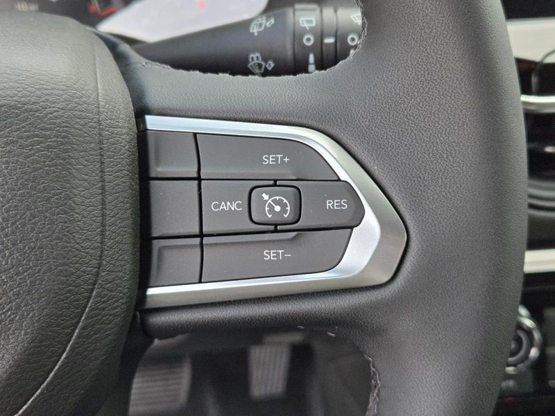 New 2026 Jeep Compass Latitude Altitude 4x4