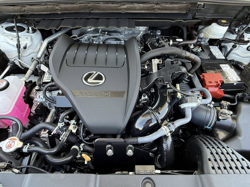 2024 Lexus NX 350 F SPORT HandlingImage 30