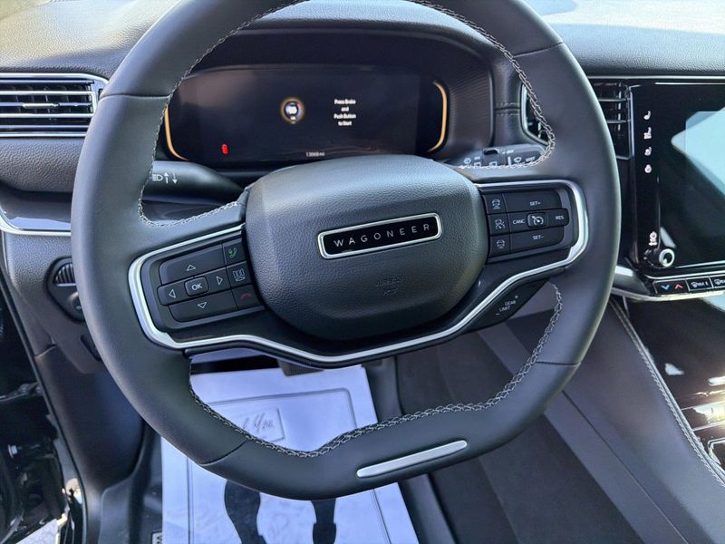 2024 Jeep Wagoneer Series 1Image 25