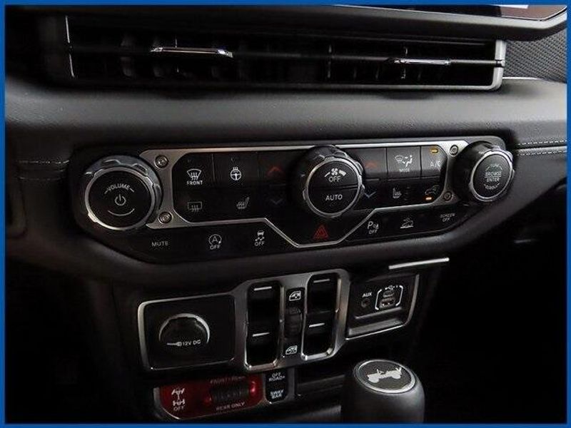 Used 2024 Jeep Wrangler Rubicon XImage 17