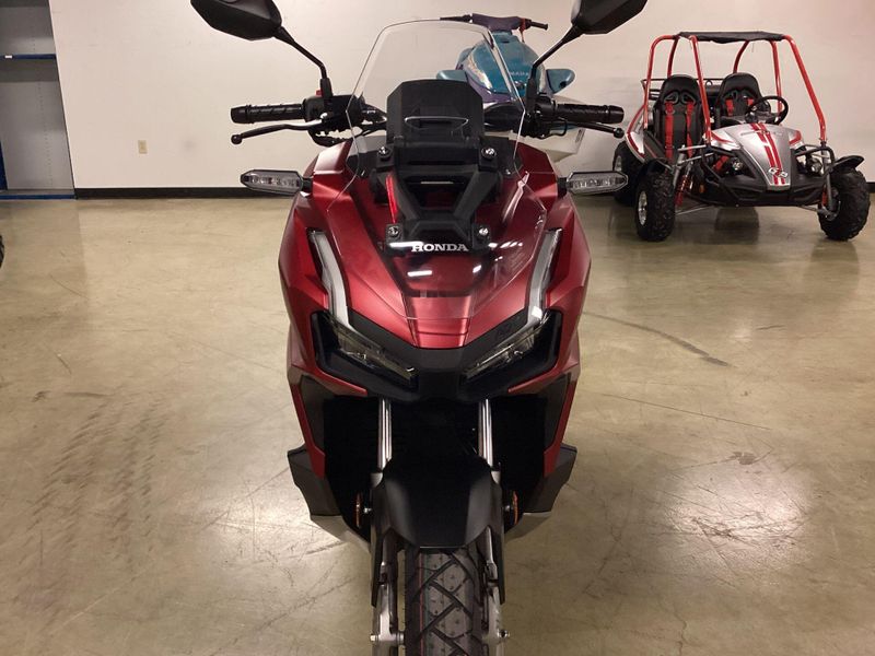 New 2024 Honda ADV160AR Image 10