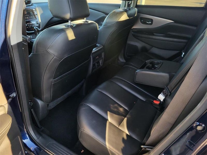 2023 Nissan Murano SVImage 24