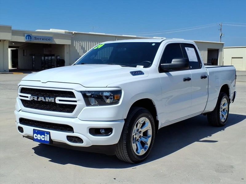 2024 Ram 1500 Tradesman photo 16