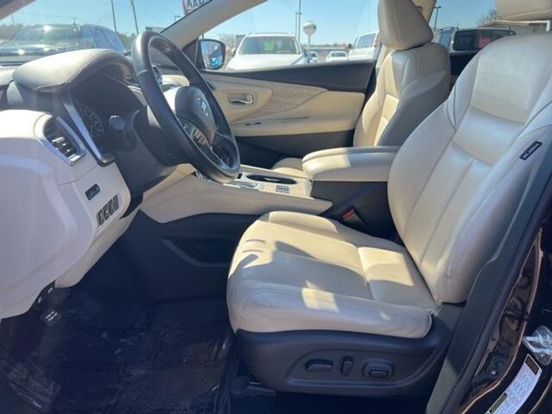 2021 Nissan Murano SLImage 11
