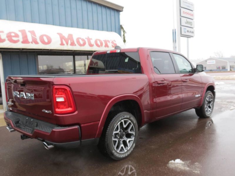 2025 RAM 1500 Laramie Crew Cab 4x4 5