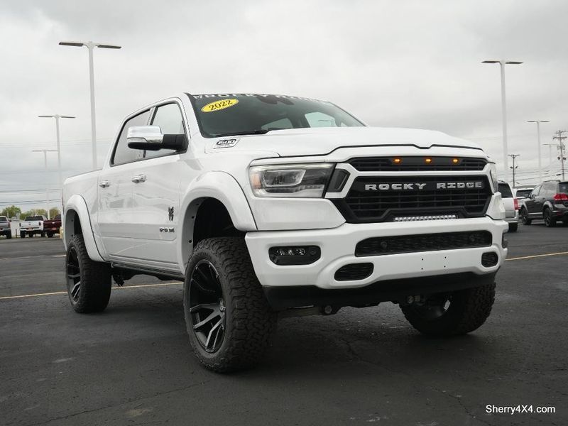 2022 RAM 1500 Laramie Crew Cab 4x4 5