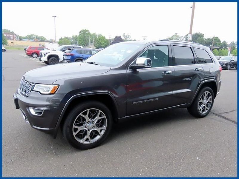 2021 Jeep Grand Cherokee OverlandImage 1