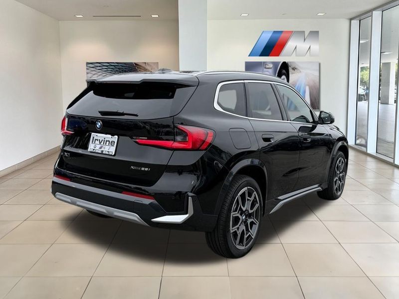 2025 BMW X1 xDrive28iImage 6