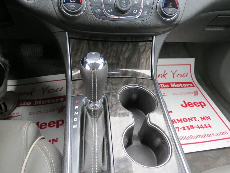 2015 Chevrolet Impala LTZ 4dr Sedan w/2LZImage 21