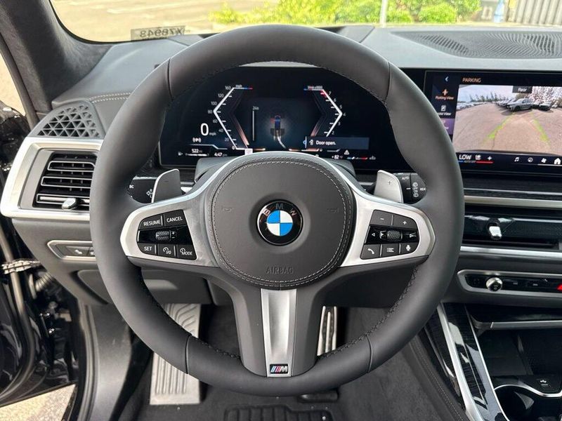 New 2027 BMW X7 xDrive40iImage 21