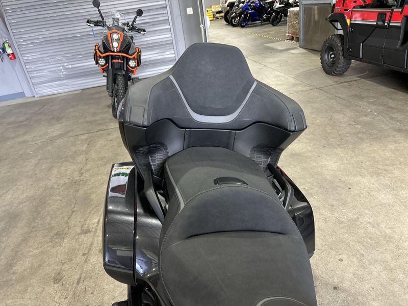 New 2026 Honda GOLDWING TOUR Image 22