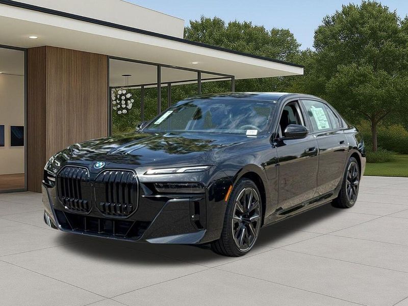New 2026 BMW 7 Series 750e xDriveImage 2