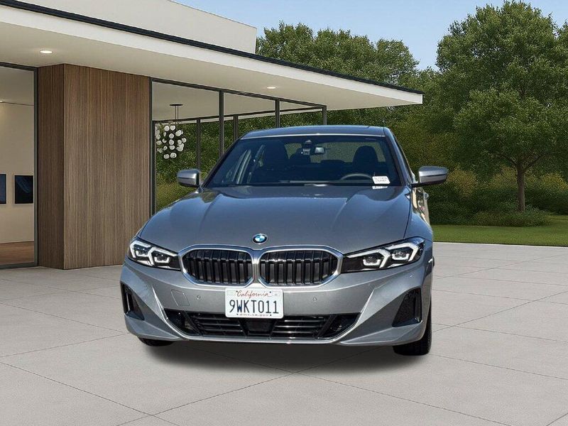 Used 2026 BMW 3 Series 330iImage 3