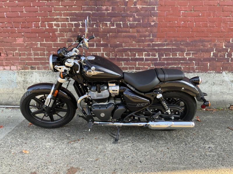 New 2026 Royal Enfield SUPER METEOR 650 