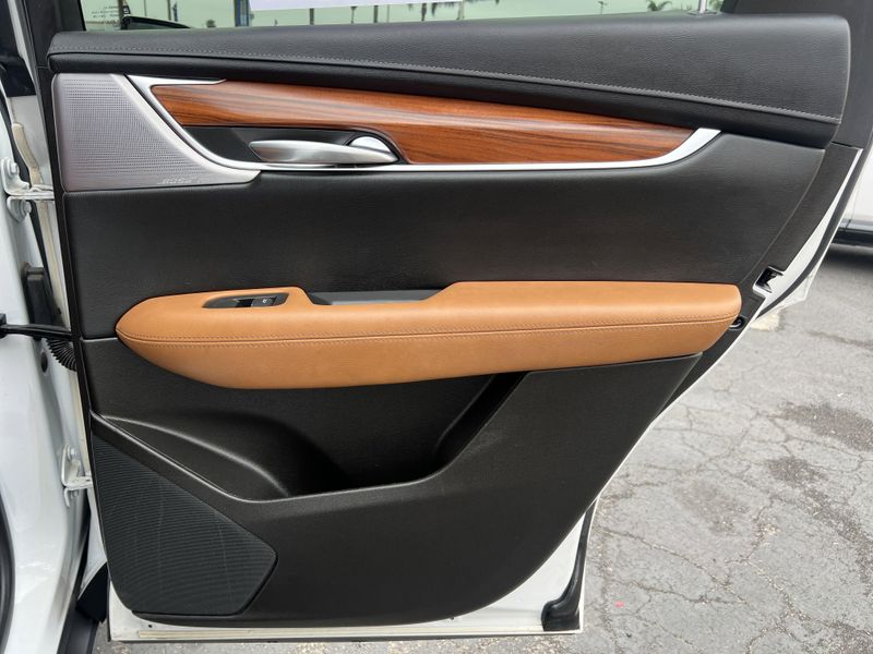 2021 Cadillac XT5 FWD Premium LuxuryImage 27